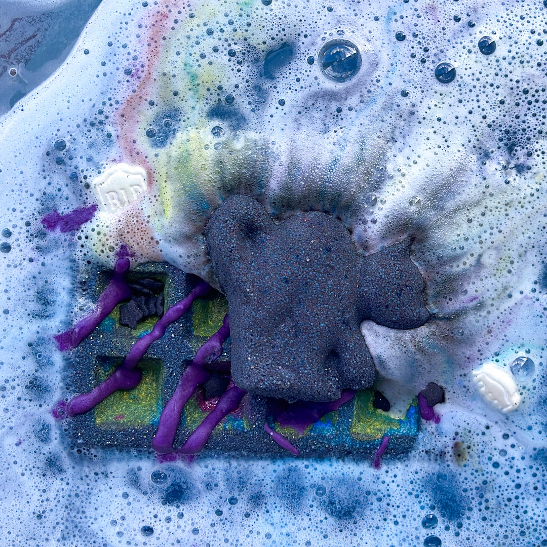 the haunted house WAFFLE BATH BOMB 220g