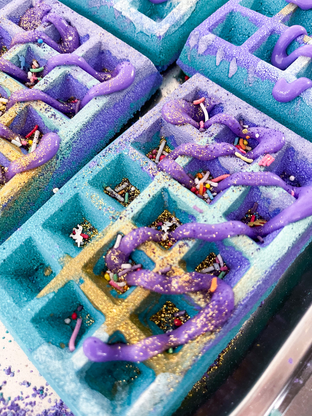 unicorn land waffle BATH BOMB 180g