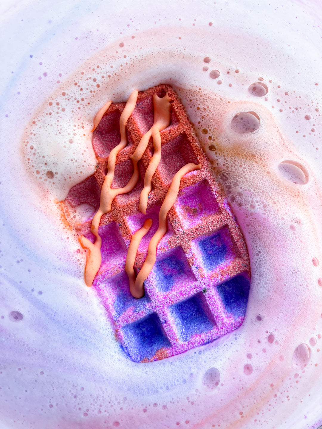 punchbowl WAFFLE BATH BOMB 180g