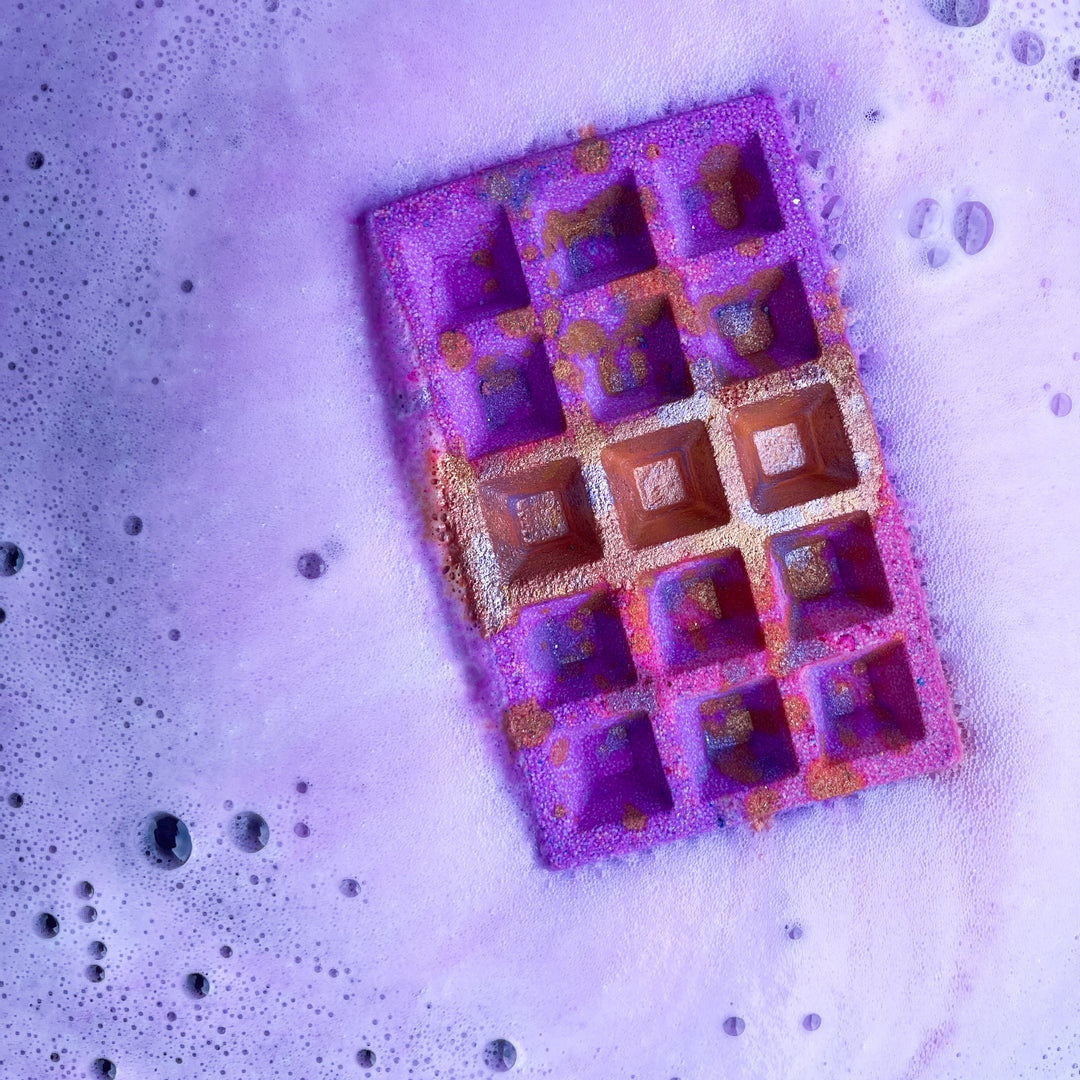 FIZZY POP WAFFLE BATH BOMB 180g
