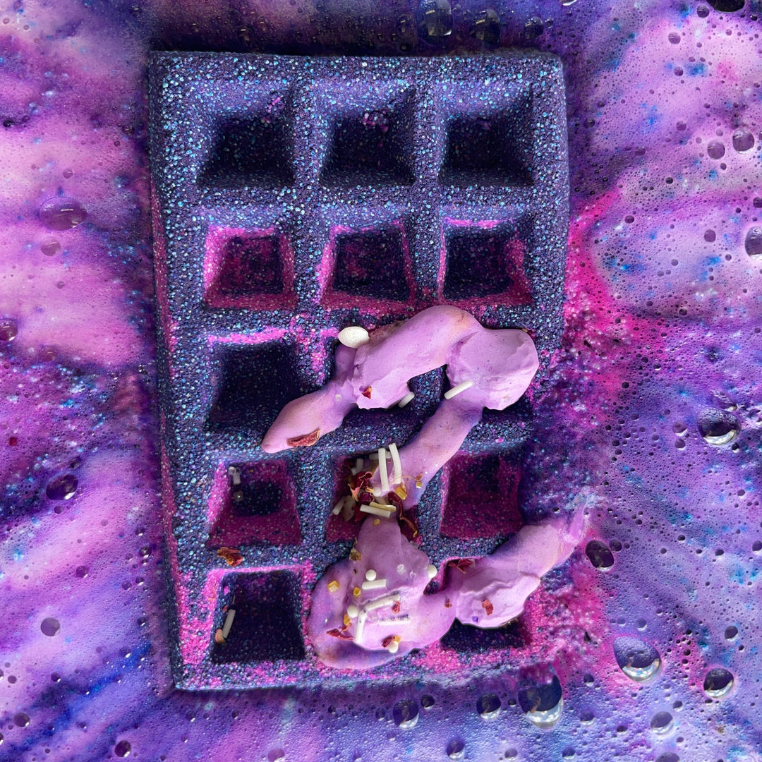 baby got berry WAFFLE BATH BOMB 180g