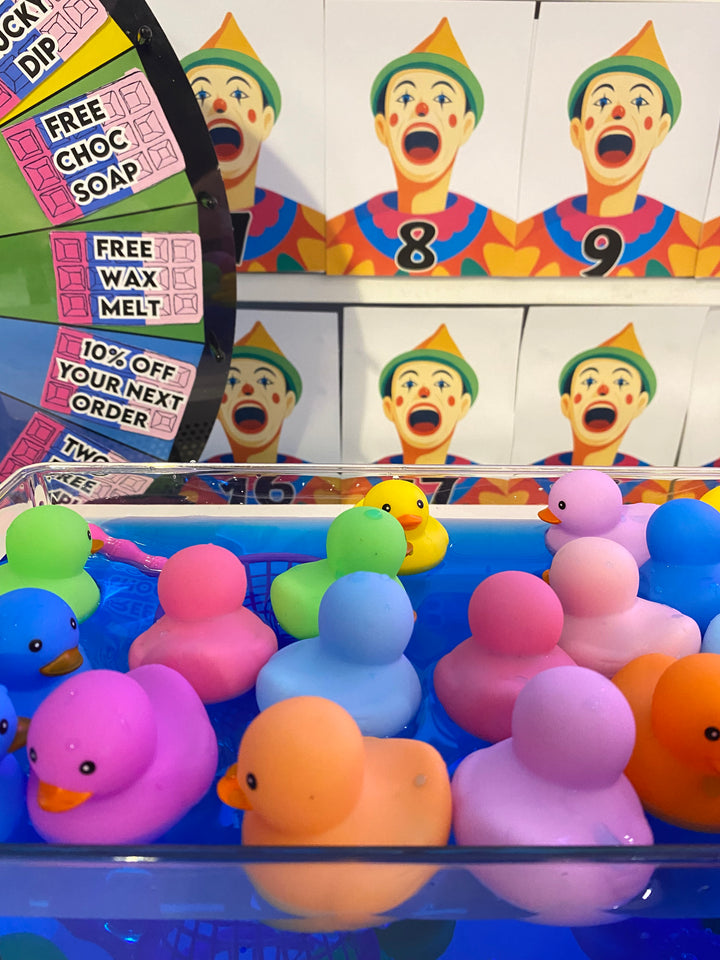 🎡 EKKA/SHOW THEMED 🎡 HIGH ROLLERS - WEDNESDAY August 20th 7pm AEST Deal or No Deal TikTok LIVE ticket ($120 worth of products/goodies PLUS)