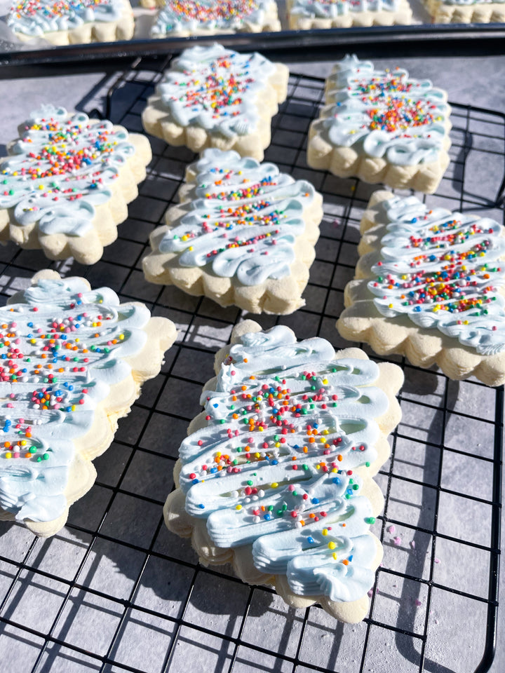 Frosted Confetti Cupcake Poptart inspired Bubble Bath 80g