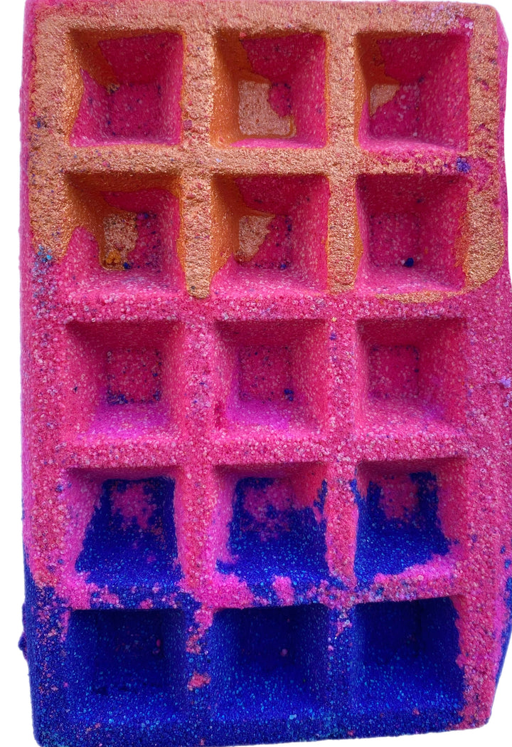 punchbowl WAFFLE BATH BOMB 180g